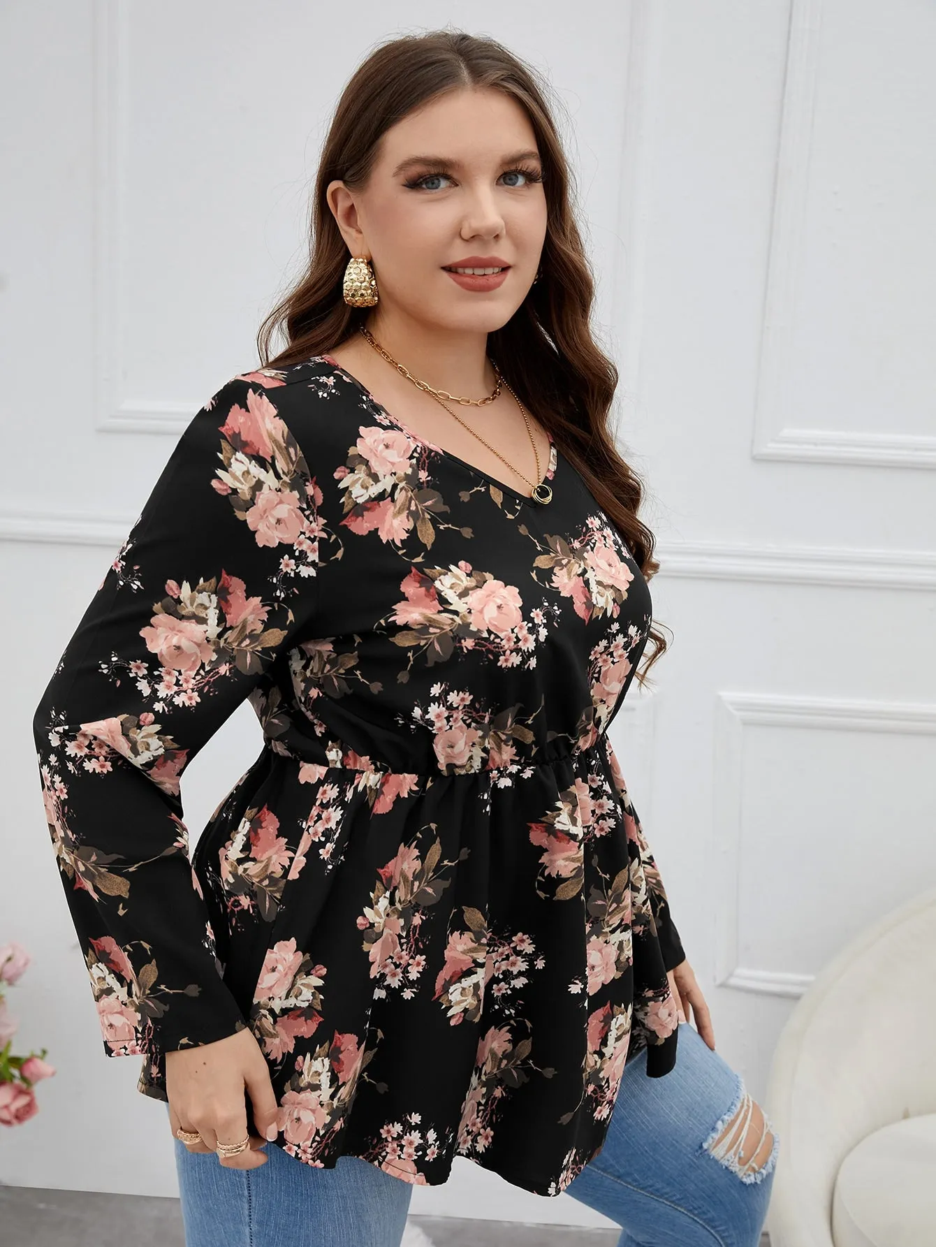 All Over Print Ruffle Hem Long Sleeve V Neck Flared Long Plus Size Blouse