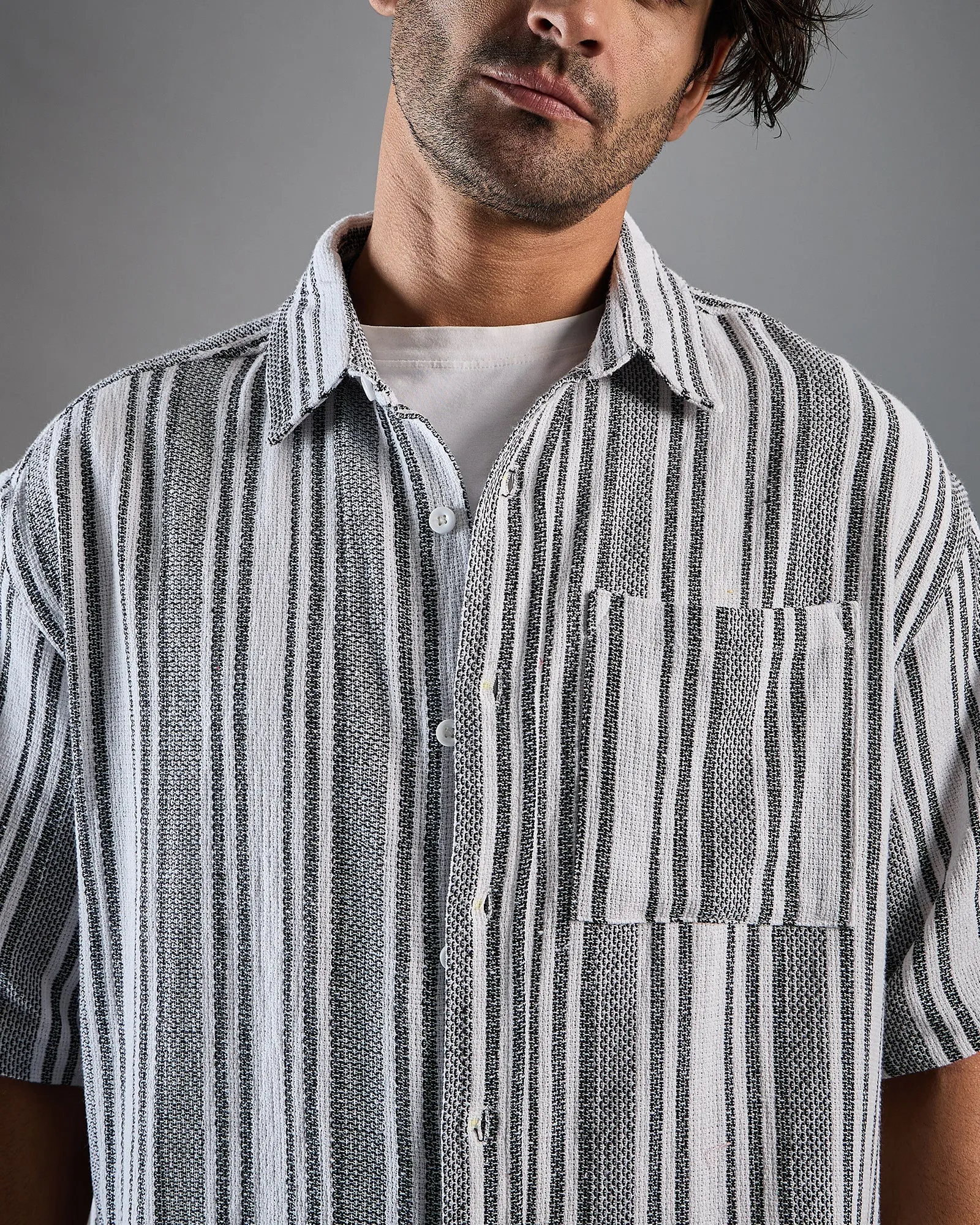 Chimpaaanzee Men White & Black Oversized Shirt