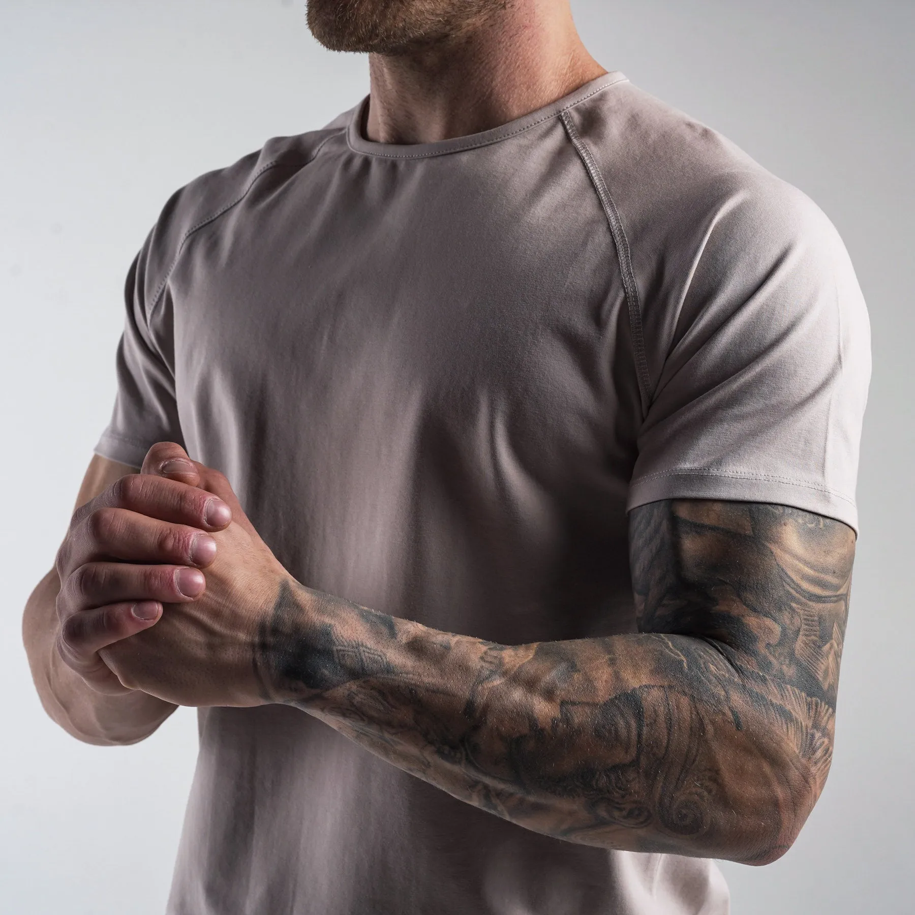Essential Tee V2 - Concrete