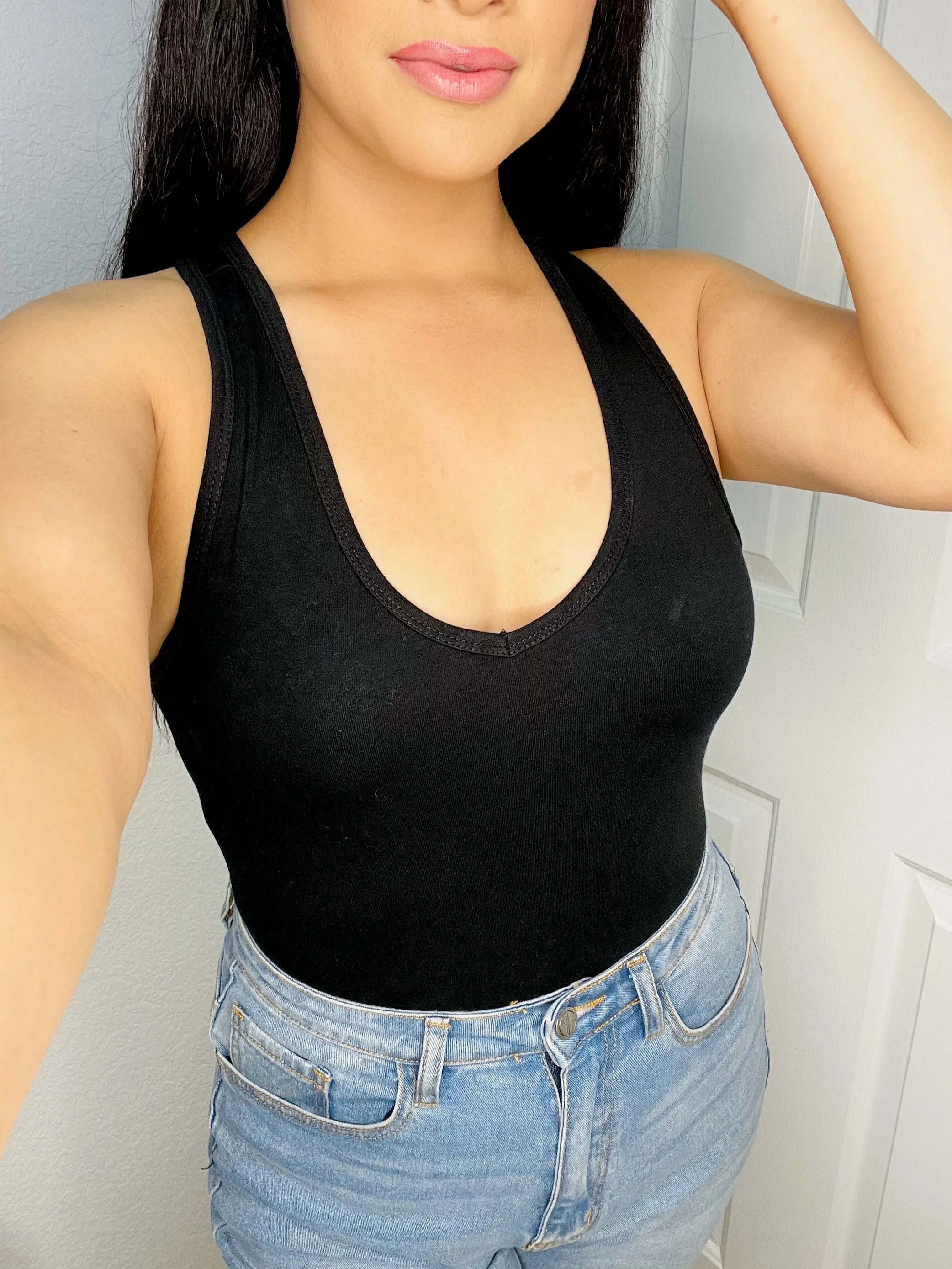 Essential V-Neck Bodysuit Tank (black)