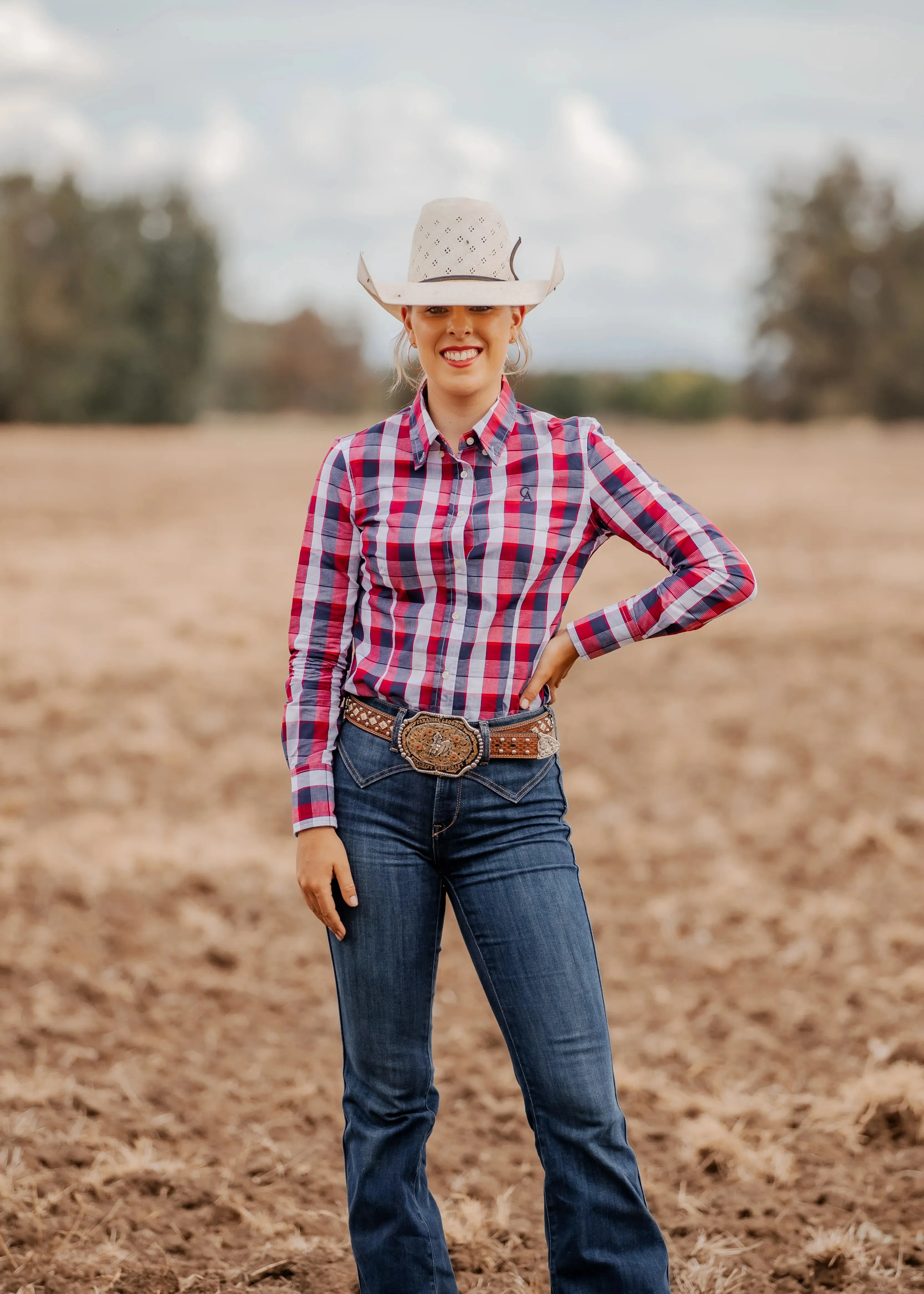 Ladies Slim Fit Long Sleeve Shirt Navy/Red/White Plaid
