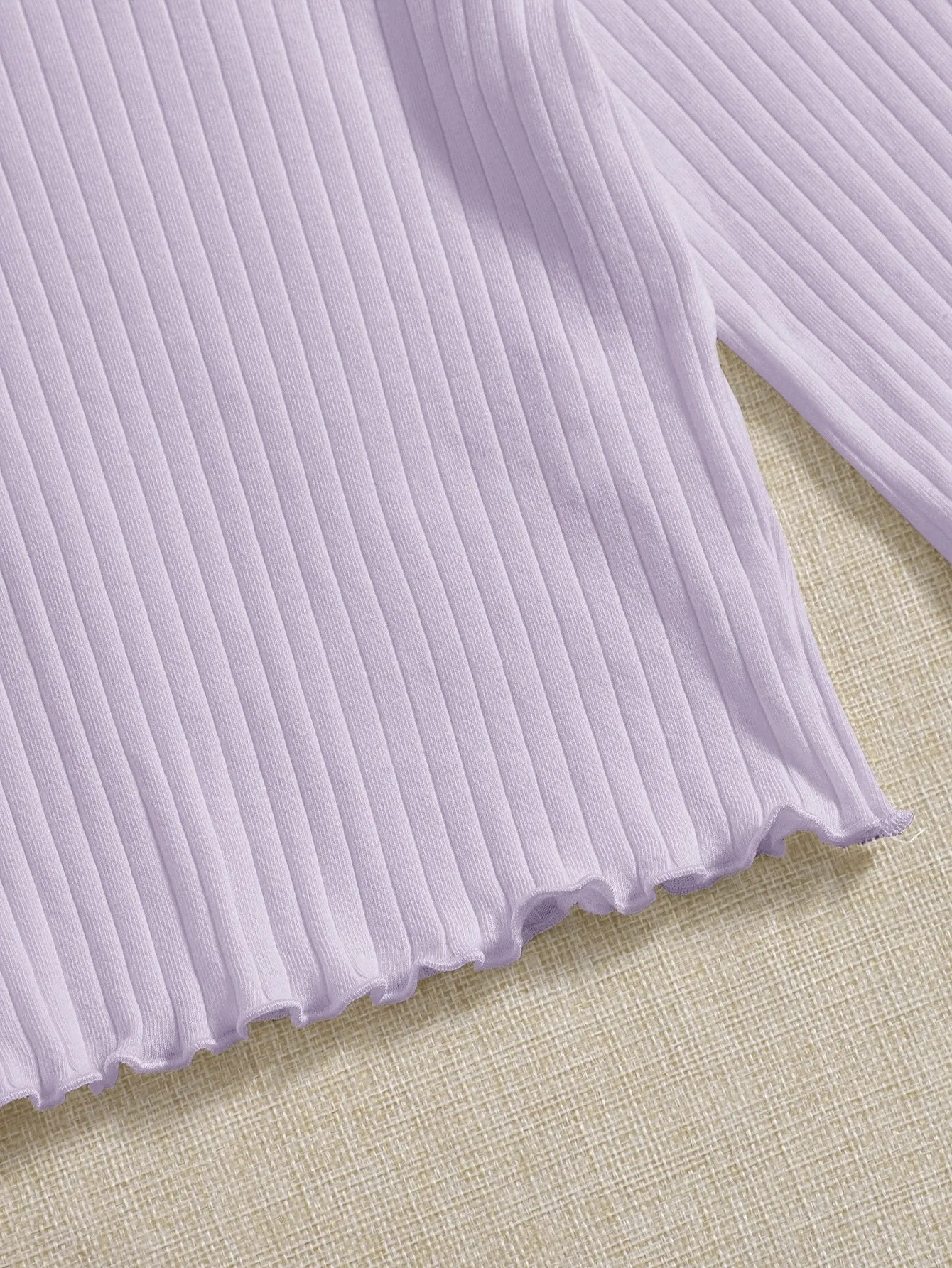 Lettuce Trim Solid Top