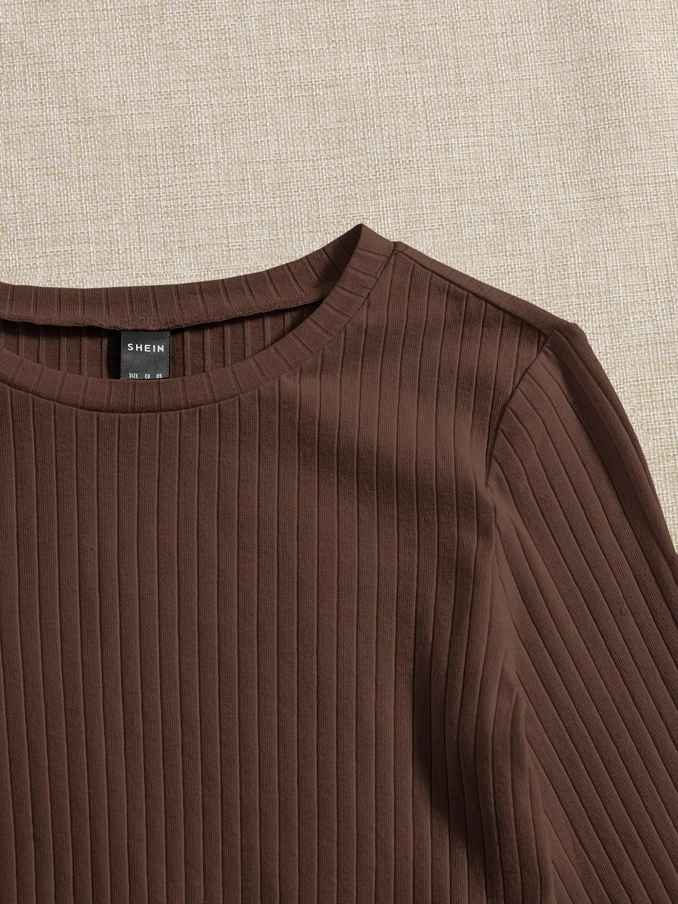 Lettuce Trim Solid Top