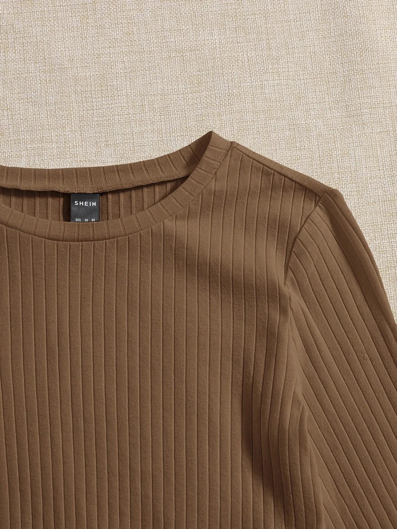 Lettuce Trim Solid Top