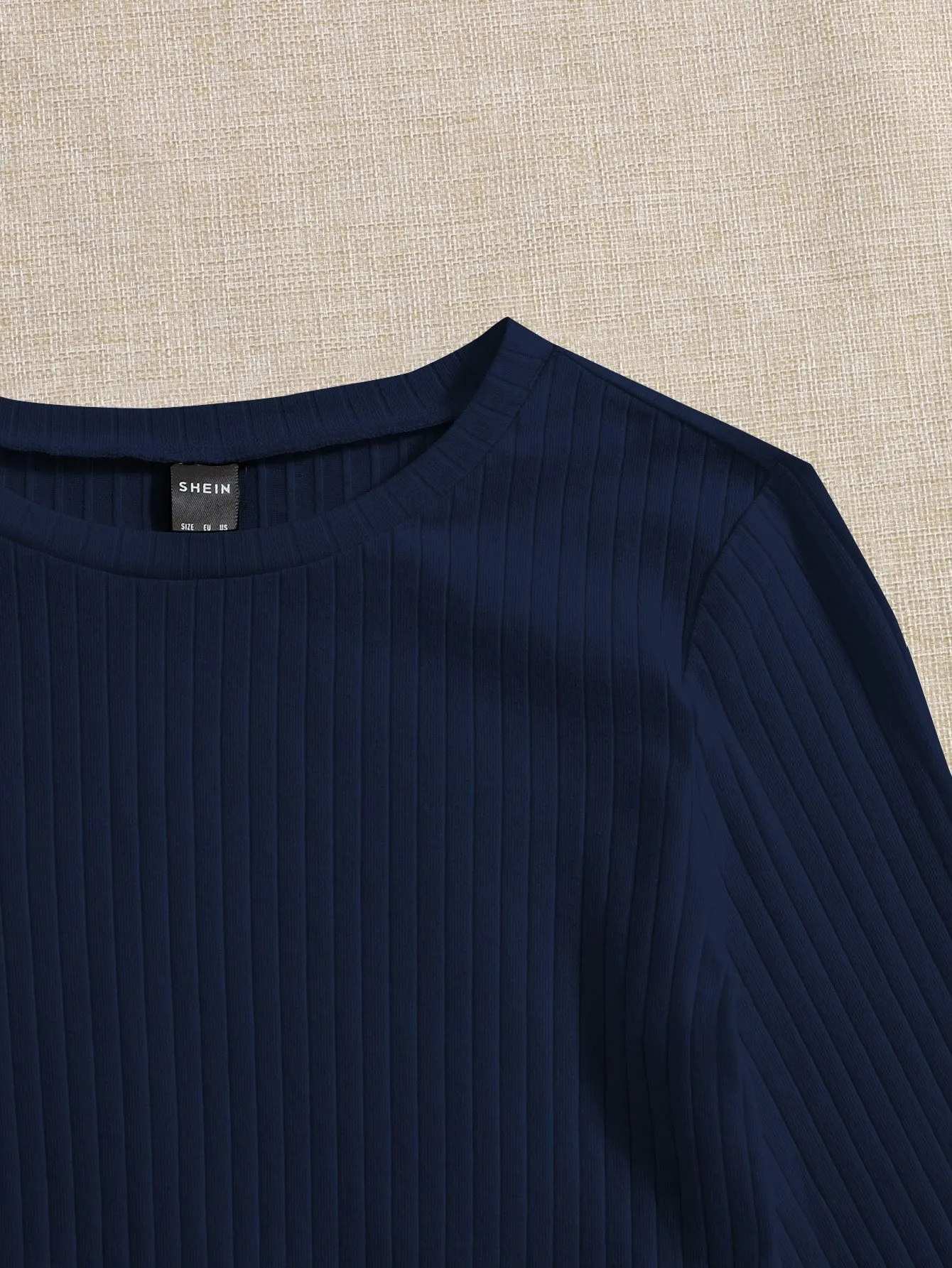 Lettuce Trim Solid Top