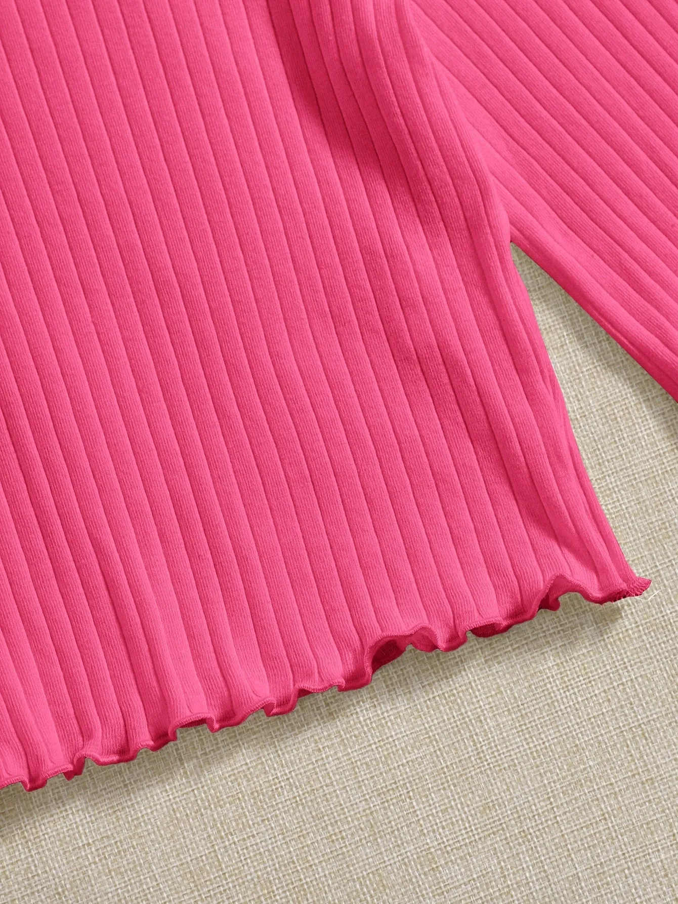 Lettuce Trim Solid Top