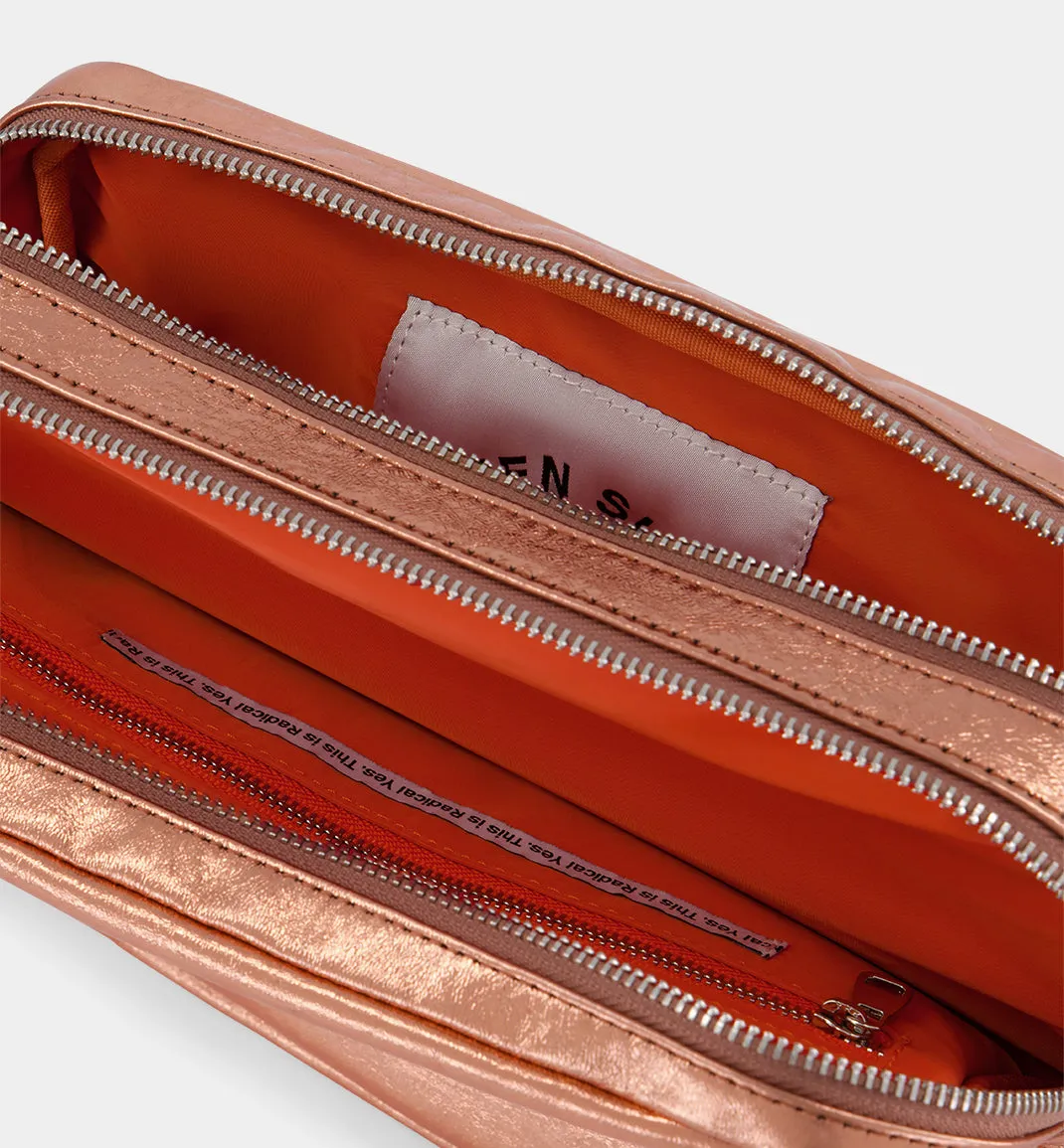Messenger Pocket Bag in Leather | Apricot Metallic