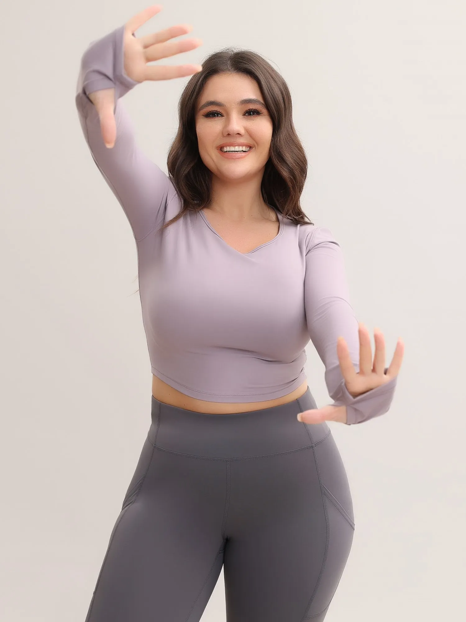 Midsize Slim Fit Nude Long Sleeve Yoga Crop Top