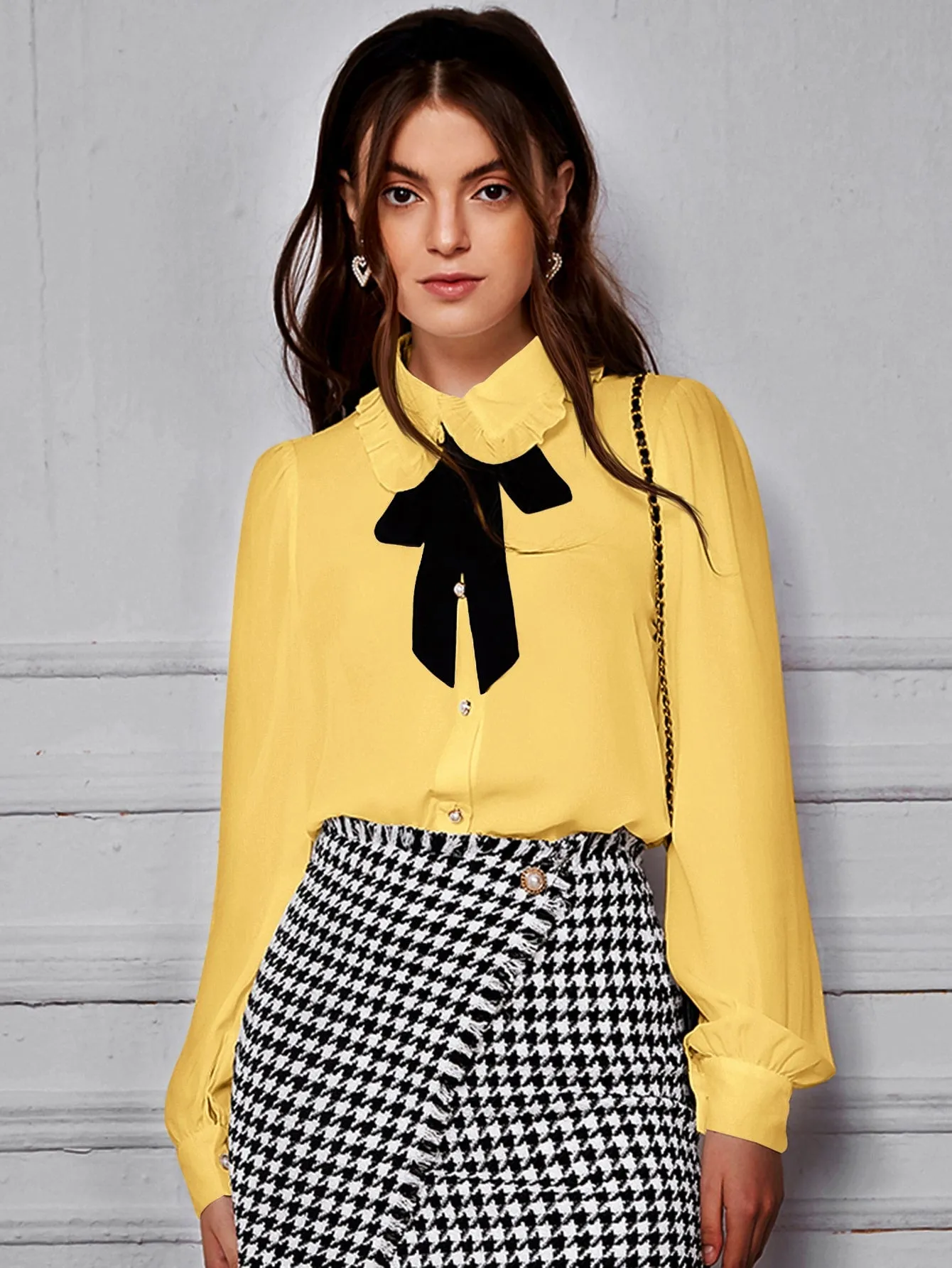 Peter-pan Collar Puff Sleeve Blouse
