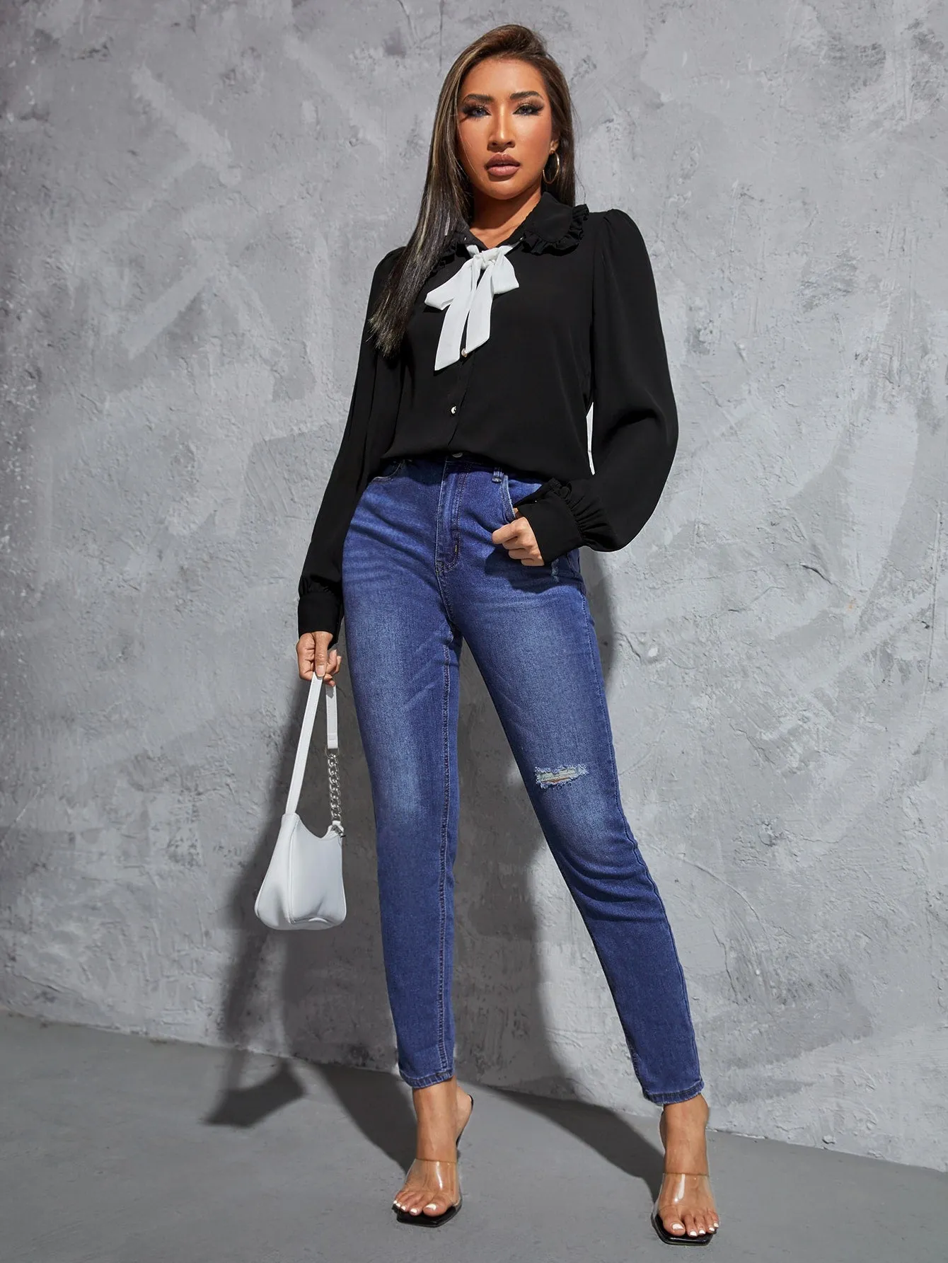 Peter-pan Collar Puff Sleeve Blouse