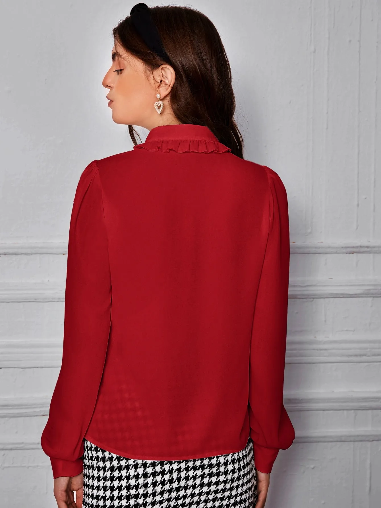 Peter-pan Collar Puff Sleeve Blouse