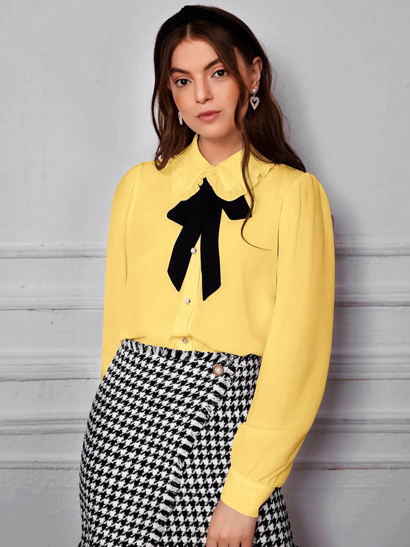 Peter-pan Collar Puff Sleeve Blouse