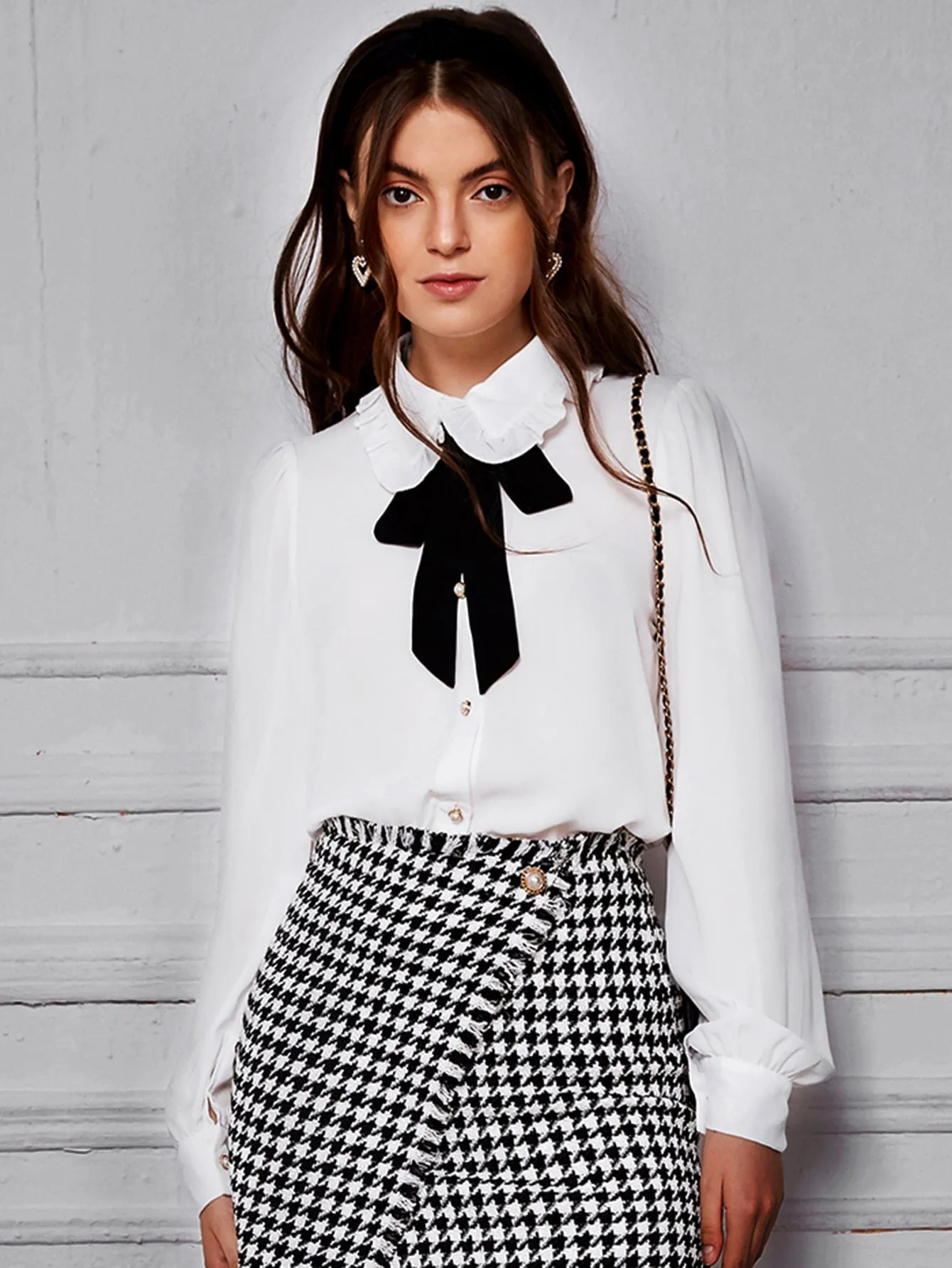 Peter-pan Collar Puff Sleeve Blouse