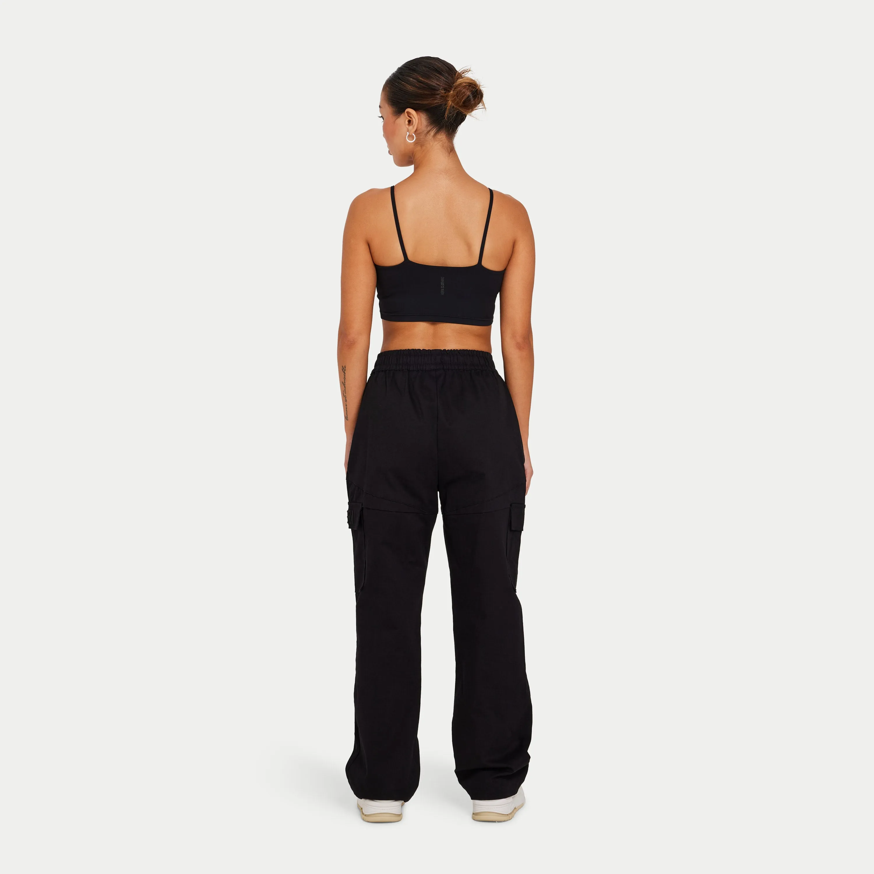 Womens Essential Crop Top - Black